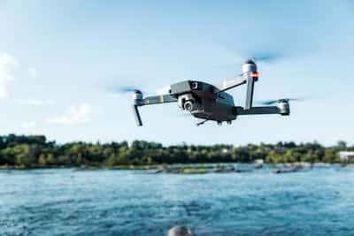 Quay phim drone